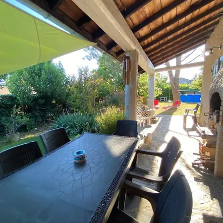 בית נופש Maison Ardeche Saint-Just (Ardeche)